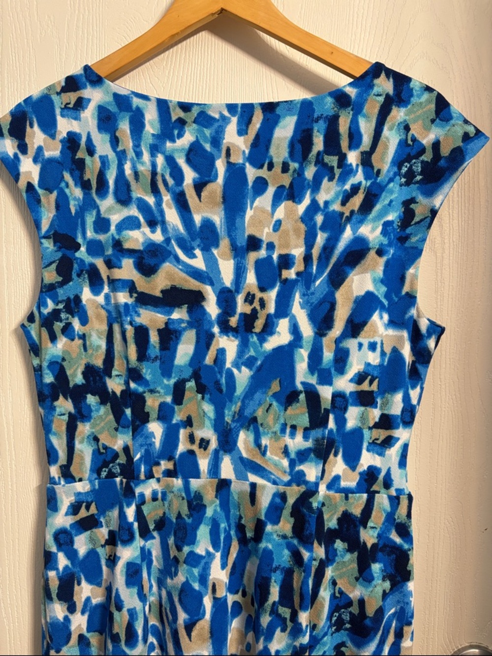 Ann Taylor Blue and Tan Abstract Faux-Wrap Midi Dress - Picture 7 of 8